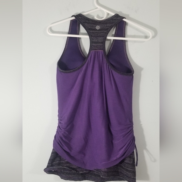 Athleta Layered Workout Tank with Built in Bra. Size Small. EUC. - Picture 5 of 10